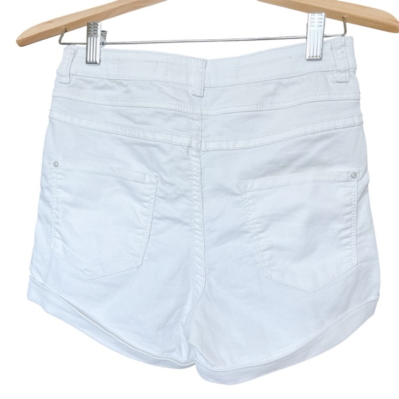 ASOS New Look Hotpant White High-Waisted Women’s Shorts - Picture 2 of 5
